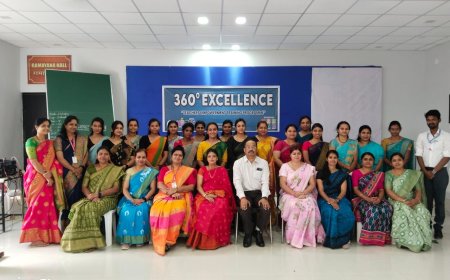 द चेम्सफ़नस्कूल में शिक्षक प्रशिक्षण का आयोजन हुआ