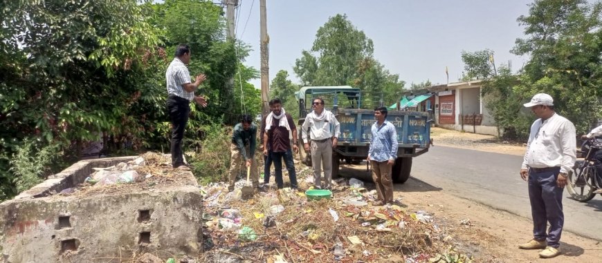 नमामि गंगे परियोजना अंतर्गत ग्राम पंचायत रायपुर में किया सार्वजनिक कूपका जीर्णोद्धार