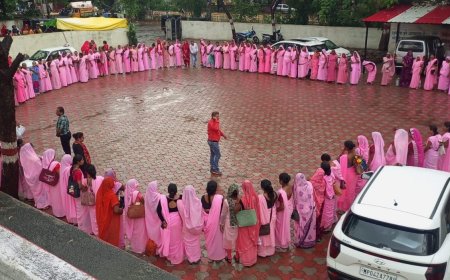 आजीविका मिशन द्वारा गठित आदर्श महिला शक्ति संकुल स्तरीय संगठन की वार्षिक साधारण सभा का आयोजन