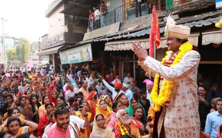 नर्मदापुरम बना जगन्नाथ पुरी, फूलों से पटी सड़कें, उमड़ा भक्तों का सैलाब