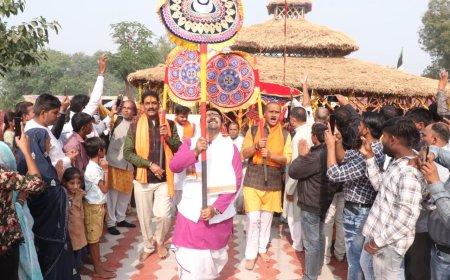पूरे वैभव के साथ विराजे जगन्नाथ, हजारों लोगों ने ग्रहण किया भात महाआरती का आयोजन