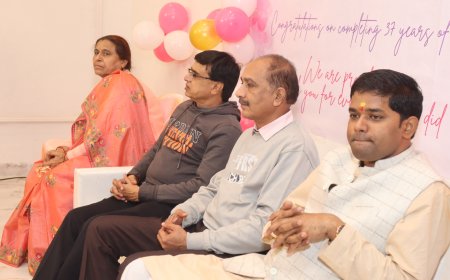 जनजातीय कार्य विभाग की दो अधीक्षक हुए सेवानिवृत्ति, संभाग आयुक्त ने की प्रशंसा गाऐ खुशियों की गीत