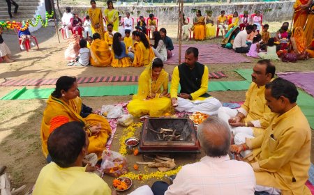 सरस्वती शिशु विद्या मंदिर उच्चतर माध्यमिक विद्यालय नर्मदापुरम* मैं श्रद्धाभाव के साथ मनाया बसंत पंचमी पर्व 