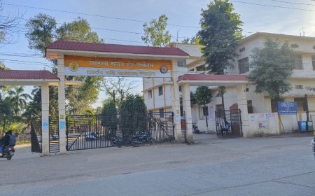जनभागीदारी समिति की राशि को लगाया चूना, छात्र छात्राओं में आक्रोश