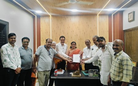बड़ी संख्या में समस्या लेकर पहुँचे लोग, राज्य सभा सांसद श्रीमती माया नारोलिया  के घर ,कई समस्याओं का निराकरण किया