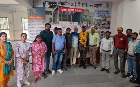 अग्नि वीर आर्मी में सलेक्शन होने पर मिलन का संभागीय iti नर्मदापुरम में ज़ोरदार स्वागत