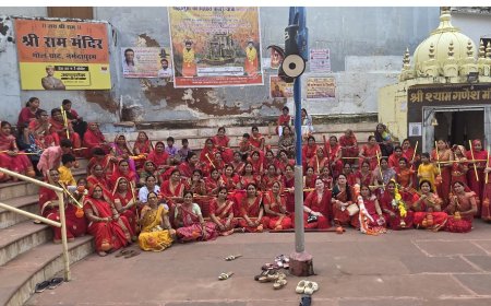 महिला मंडल राजा मोहल्ला ने निकाली काबड़ यात्रा