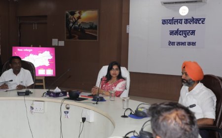 जाति प्रमाण पत्र के अभाव में कोई भी प्रकरण लंबित न रहे : कलेक्टर सुश्री सोनिया मीना