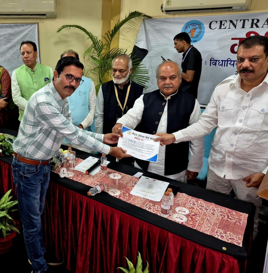सेंट्रल इंडिया प्रेस क्लब द्वारा देवेंद्र पटेल को जिला अध्यक्ष नियुक्त किया