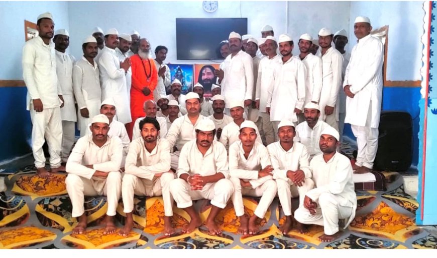 अपराध के दलदल मे धसे मानवों  को  ज्ञानदृष्टि द्वारा उत्थान  संभव! 