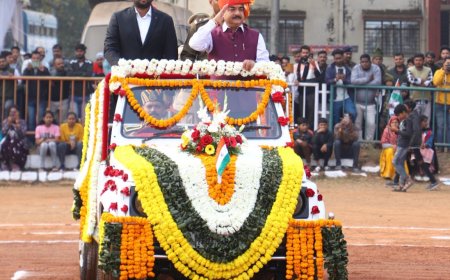राज्‍यमंत्री, नरेन्‍द्र शिवाजी पटेल ने फहराया तिरंगा, परेड की सलामी ली  मुख्यमंत्री के संदेश का वाचन किया