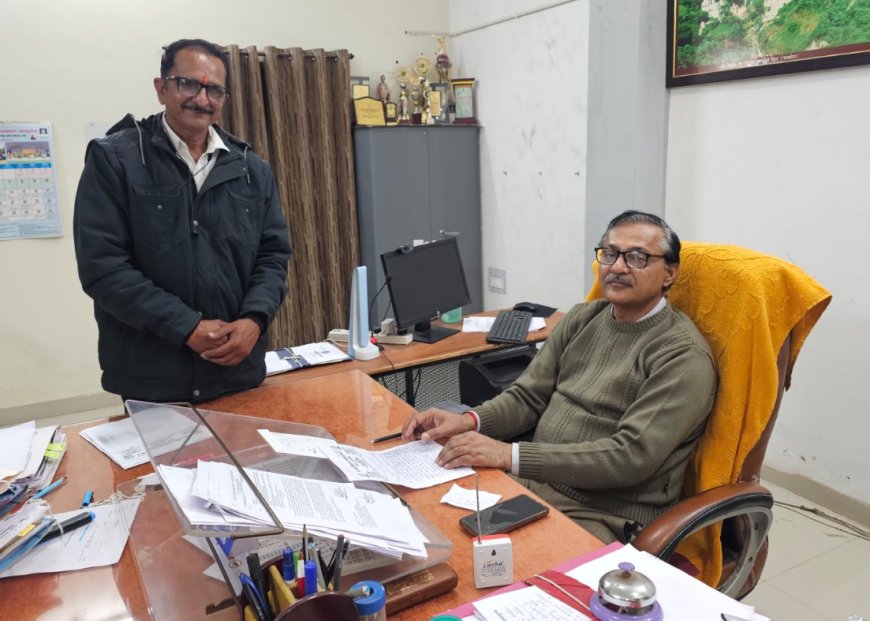 *राज्य शिक्षक संघ ने संयुक्त संचालक शिक्षा को सौंपा ज्ञापन*