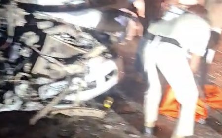 टवेरा और ट्रैक्टर ट्राली की टक्कर 5 की मौत 7 घायल शादी से लौट रहे थे 